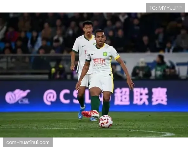 北京国安恩科洛洛中场调度 54%控球率下的进攻组织核心 北京国安恩科洛洛中场调度 54%控球率下的进攻组织核心